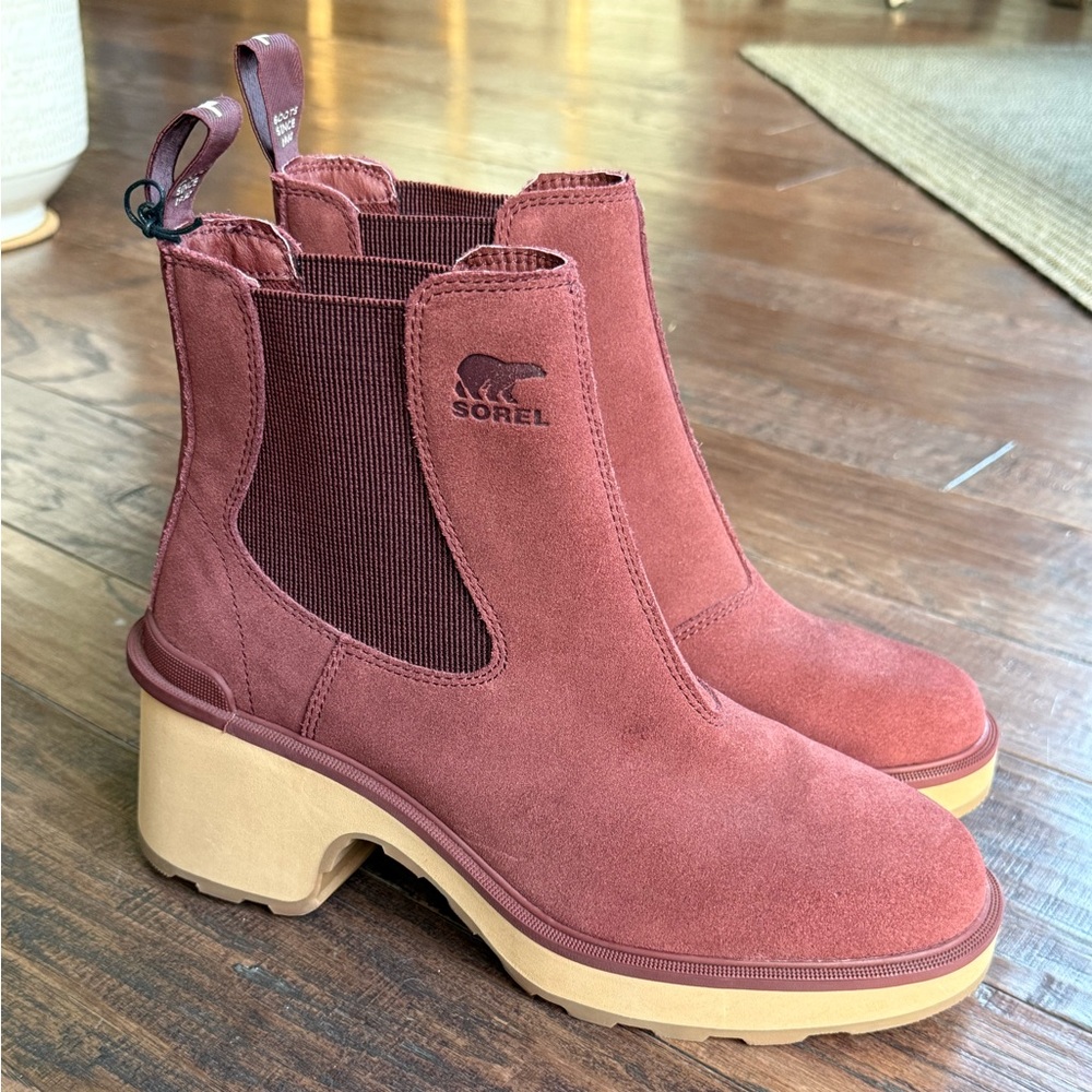 Sorel Women's Burgundy Hi-Line Heeled Chelsea Boots